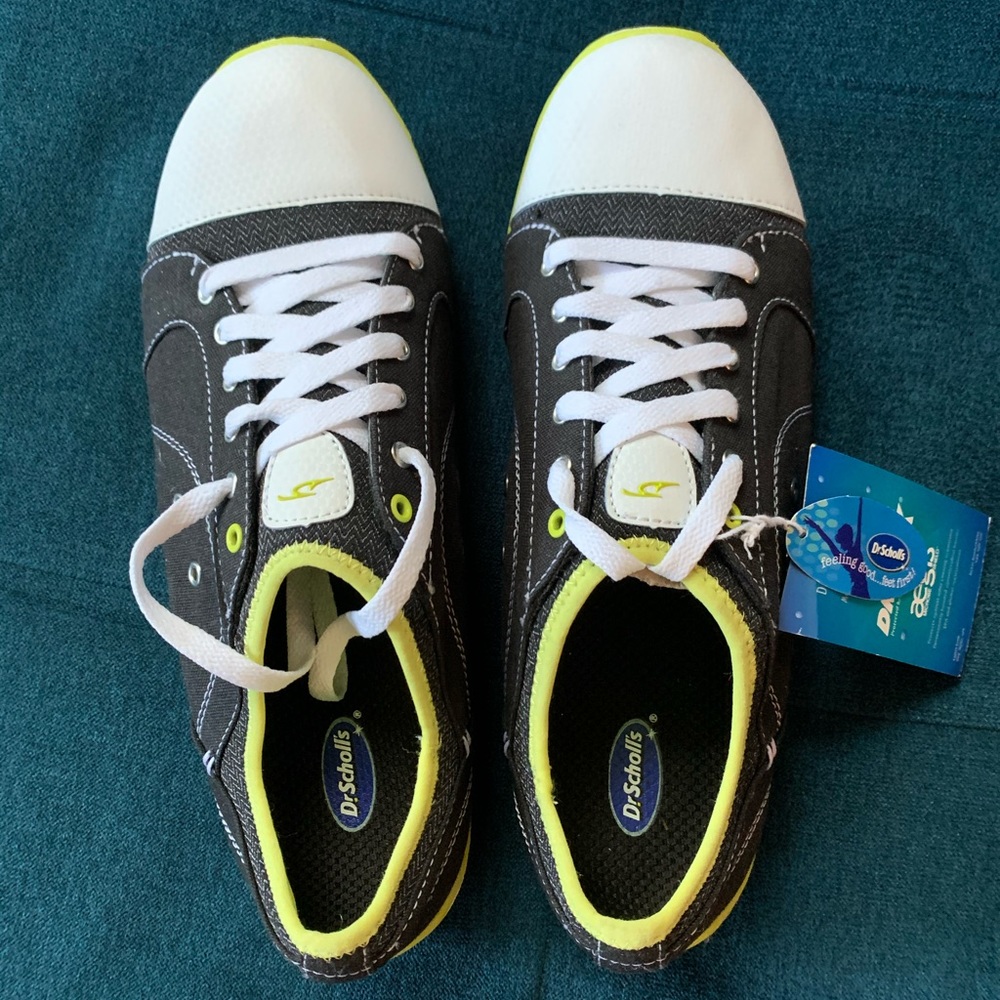 Dr. Scholl’s Slip-on Sneakers